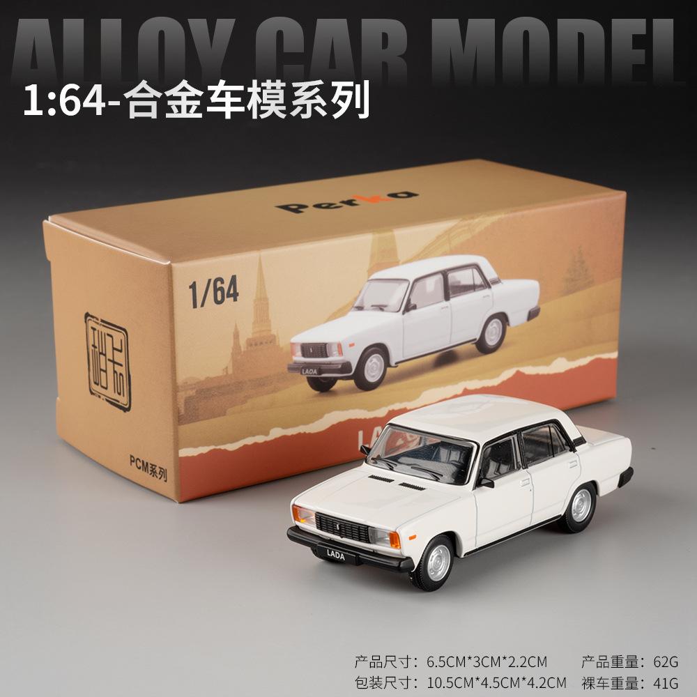 Литой под давлением масштаб 1/64 Perka LADA 1970 Винтажный классический седан 2101 2105 FSO Polonez Модель автомобиля из сплава Коллекция Украшение