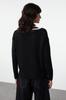 Women's Elegance Style Sweater Stone Soft Textured V-Neck Color Blocked Knitwear Sweater