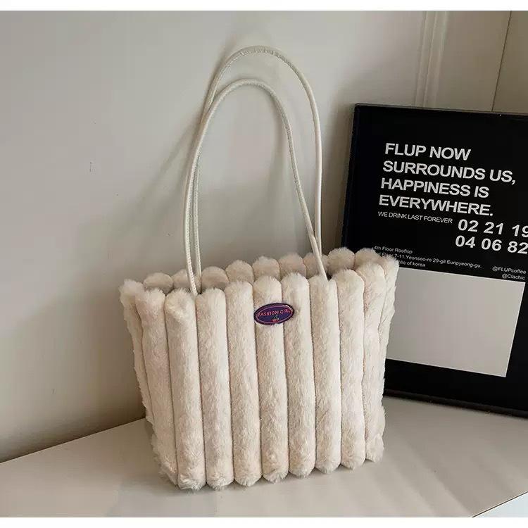 Женская пушистая сумка-тоут большой вместимости - Универсальная трансграничная сумка для通勤