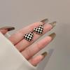 Серьги-гвоздики S925 Silver Needle Black And White Checkerboard Love, серьги-гвоздики Niche Design High-End, модные серьги-гвоздики с темпераментом