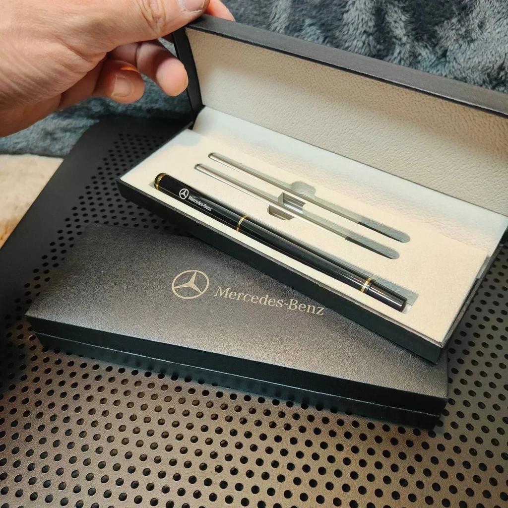 Luxury Metal Ballpoint Pens Carry with Signature Roller Pen For Mercedes Benz AMG W206 W204 W205 W212 W213 W221 W222 W223 W251 SE0