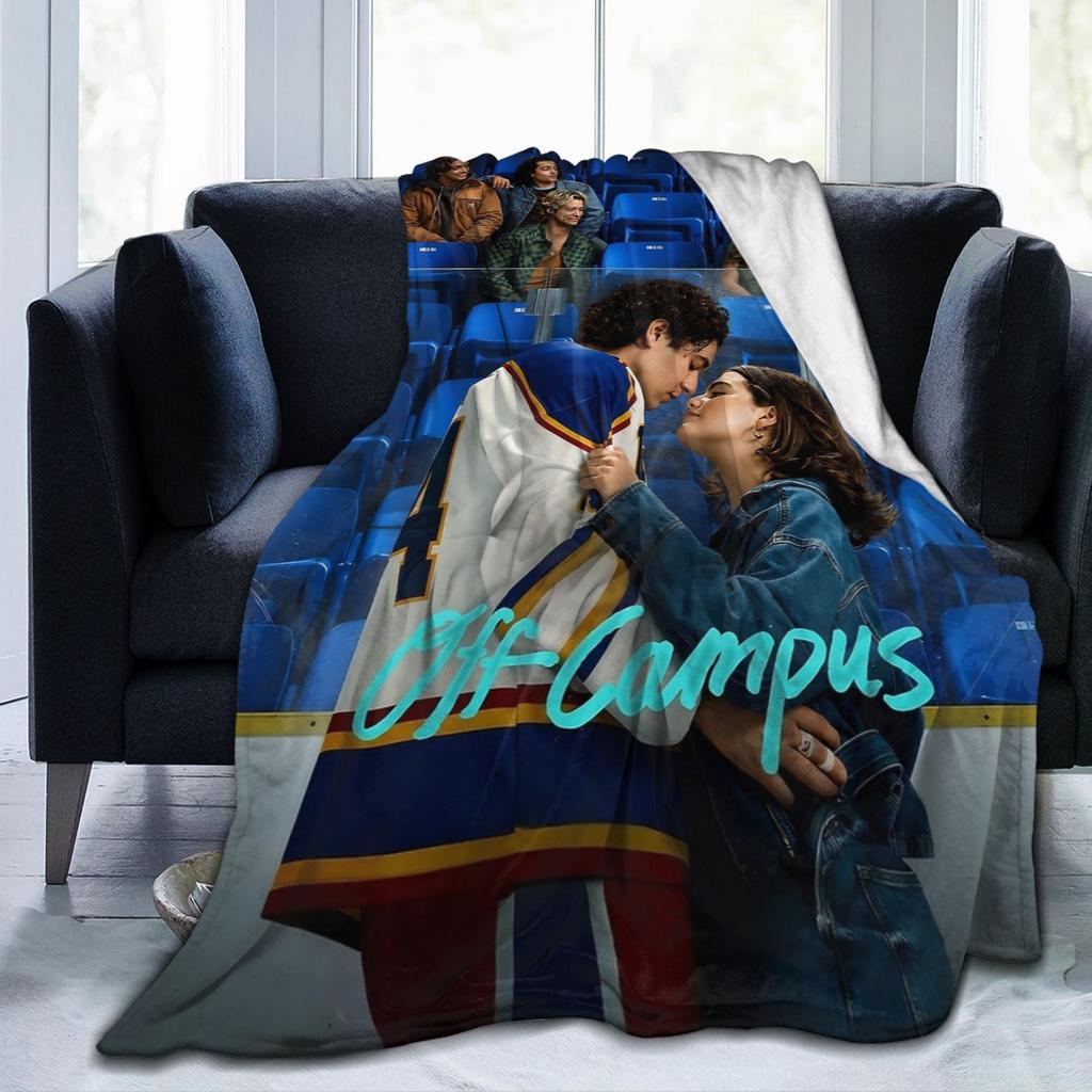 Hannah and Garrett Off Campus Flannel Blankets Funny Throw Blanket for Sofa Bedding Lounge Bedspreads,