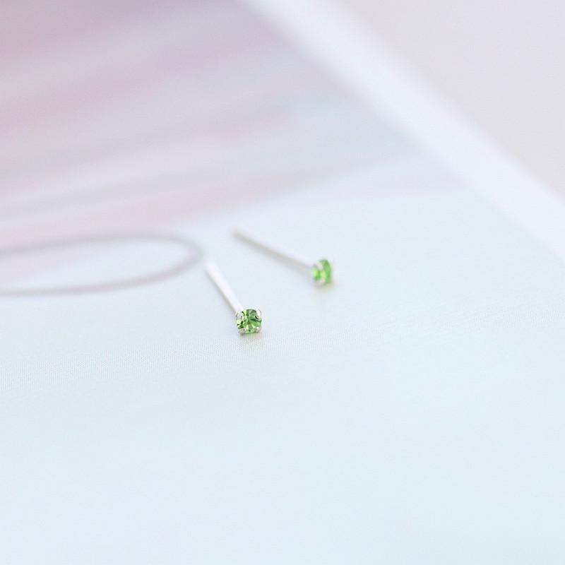 Мини-супер-маленькие серьги с бриллиантами японского и корейского дизайна для мужчин и женщин, нежные серьги для прокалывания ушей с питательным эффектом ветра