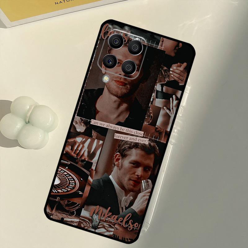 Клаус Майклсон Дневники Вампира Для Samsung Galaxy M54 M21 M33 M53 M13 M12 M32 M52 M11 M31 M35 M55 M15 M14 M34 M06 M16 Чехол
