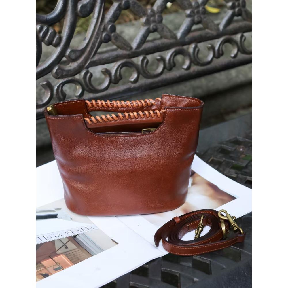 Women's Top-Grain Cowhide Leather Handbag 2025 New Style High-End Retro Real Leather Tote Bag Single Compartment with Adjustable Hand Strap