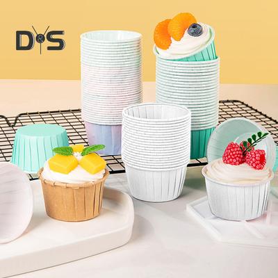 50 шт., устойчивые к высоким температурам чашки для торта, жиронепроницаемая бумага, водонепроницаемые, легко извлекаемые из формы, одноразовые пищевые чашки для выпечки
