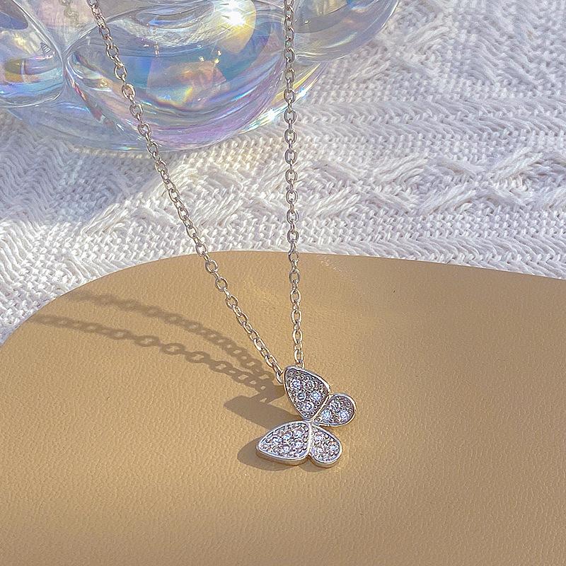 Light Luxury Butterfly Pendant Rhinestone Collarbone Chain Titanium Steel Simple Versatile Jewelry Women Necklace