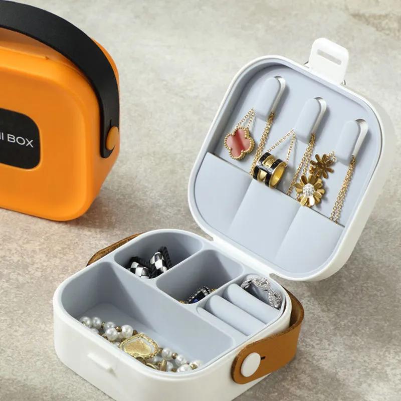 Простая и изысканная коробка для хранения ювелирных изделий, портативная и многофункциональная, с разделителями, для организации ювелирных изделий, помады, украшений, YLE25