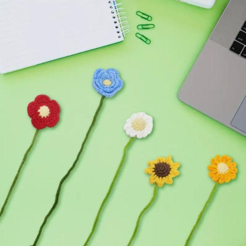 Daisy Flower Knitted Bookmark Handmade Crochet Book Marker Creative Floral Pendants Perfect Gift