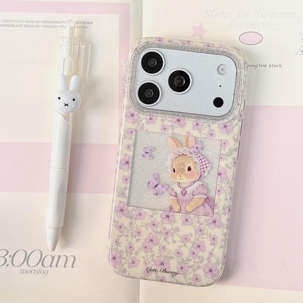 Фиолетовый чехол-цепочка с цветочным узором и кроликом для iPhone 15/14/16/17 Pro Max