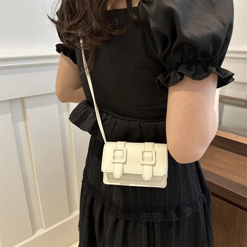 Маленькая сумка женская летняя новая трендовая нишевая сумка через плечо простая маленькая квадратная сумка ретро повседневная сумка-мессенджер женская