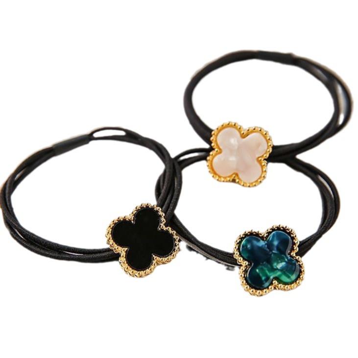 High-End Autumn & Winter Four-Leaf Clover Hair Band for Women - Simple & Elegant