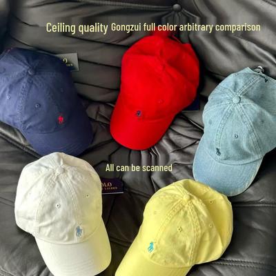 Бейсболка Ralph Lauren: Стильный дизайн с мягким верхом, который подчеркивает ваше лицо. Доступно в моющихся цветах — отсканируйте код, чтобы найти свой!