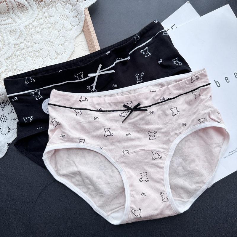 Ladies Spring and Autumn Cartoon Printed Bear Cotton Underwear