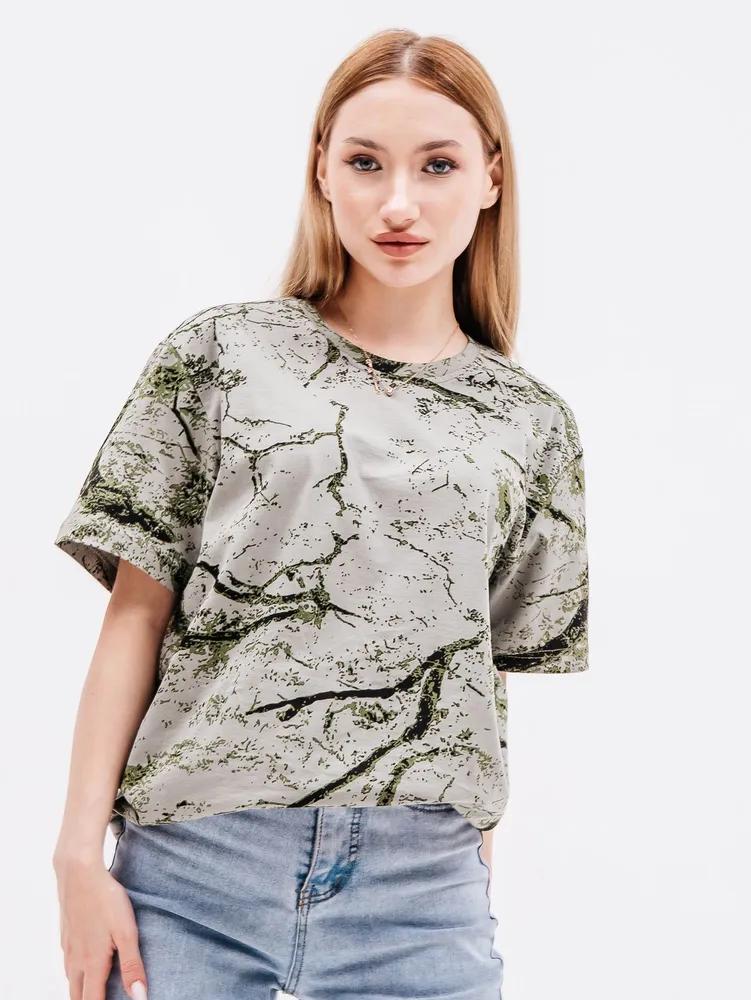 Men's Modern Forest Camo Tee, Light Grey with Green and Black Twig Design, Breathable Short Sleeve for Urban Style