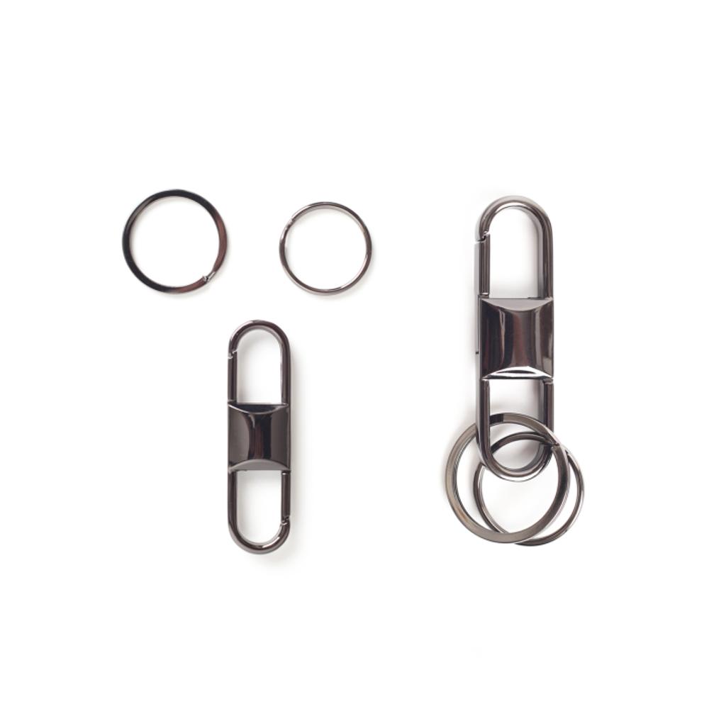 SCALETTO BLACK SCB090 Черный глянцевый брелок