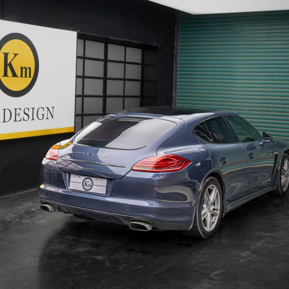 Последовательные задние фонари с красной подложкой для Panamera 970.1 - 970.2 2010-2013 годов (Изменение бампера не требуется)