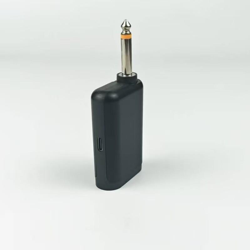 Universal PARTYBOX Wireless Microphone for Karaoke, Performance, Meetings, and Home Use