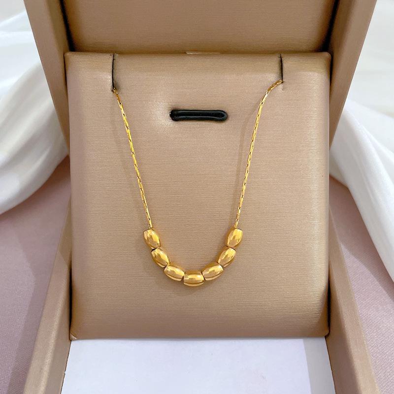 Fashion Retro Women's Necklace Temperament Micro Diamond Necklace Exquisite Collar Chain Accessories