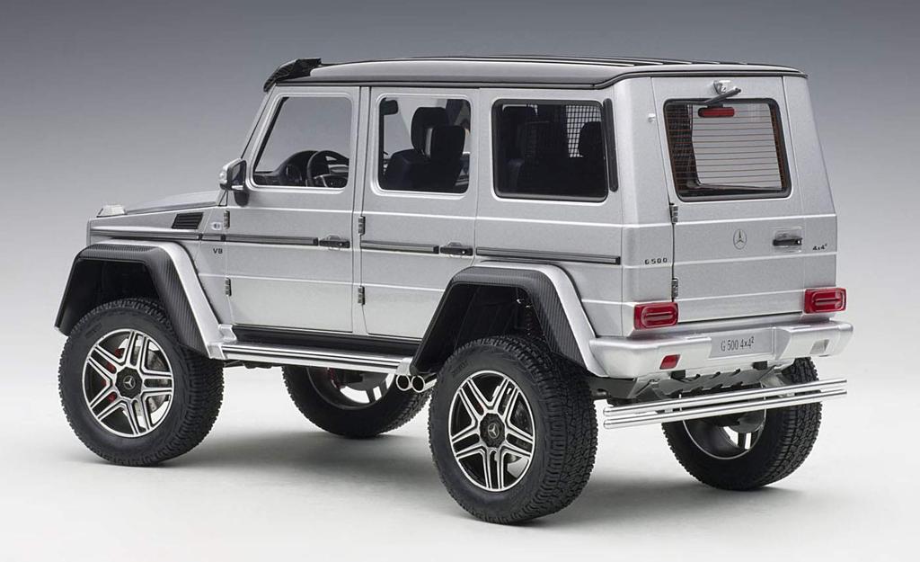 AUTOart G500 Squared Silver Готовый продукт 1/18 Mercedes-Benz 4×4