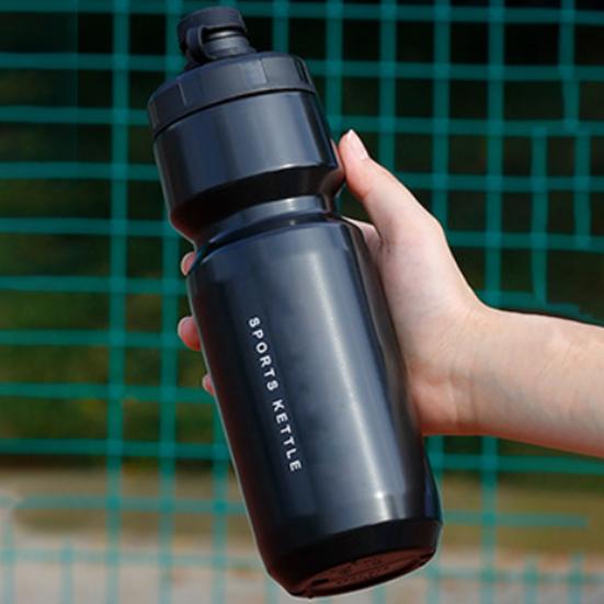 Велосипедная бутылка для воды емкостью 720 мл с уплотняющим носиком прессового типа, пищевой класс, не содержит бисфенола-А, герметичная конструкция, удобная бутылка для воды с захватом