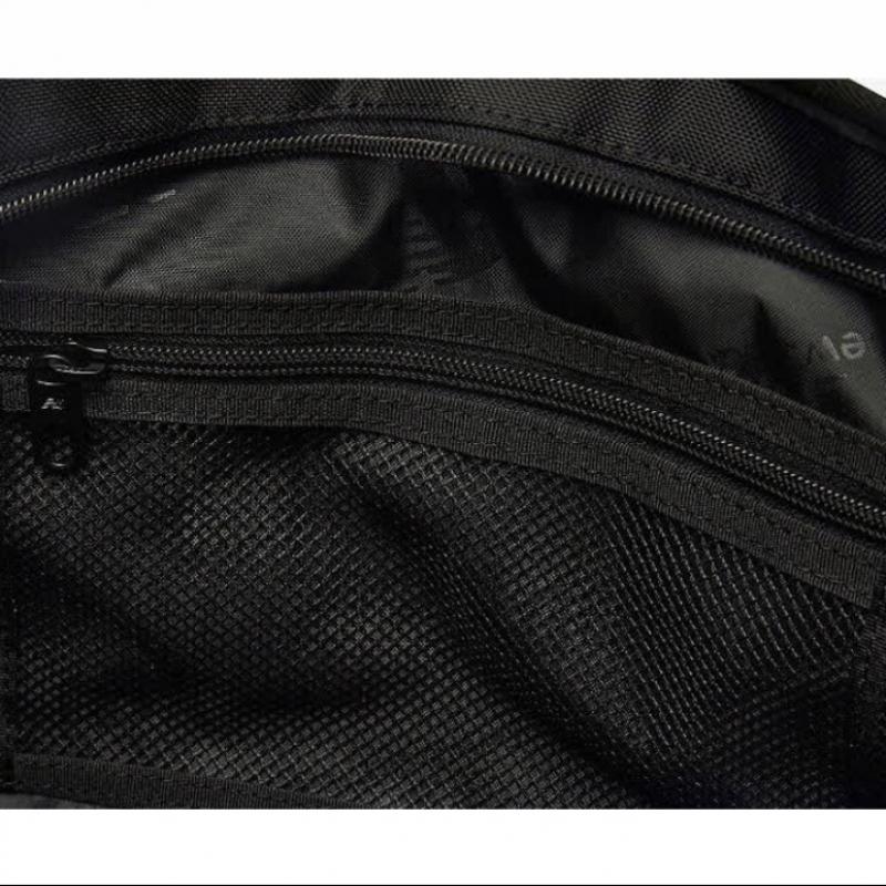 New Balance Authentic Messenger Bag Nbgcess203 19 Crossbody Bag