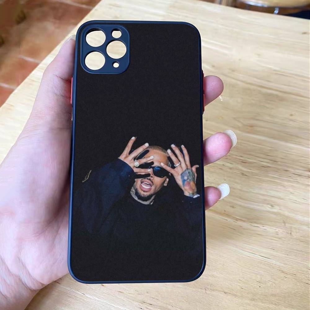 Чехол для телефона C-Chris Brown 11 с матовым покрытием для iPhone 16 15 14 11 12 13 Mini Pro Max X XR XS ударопрочный