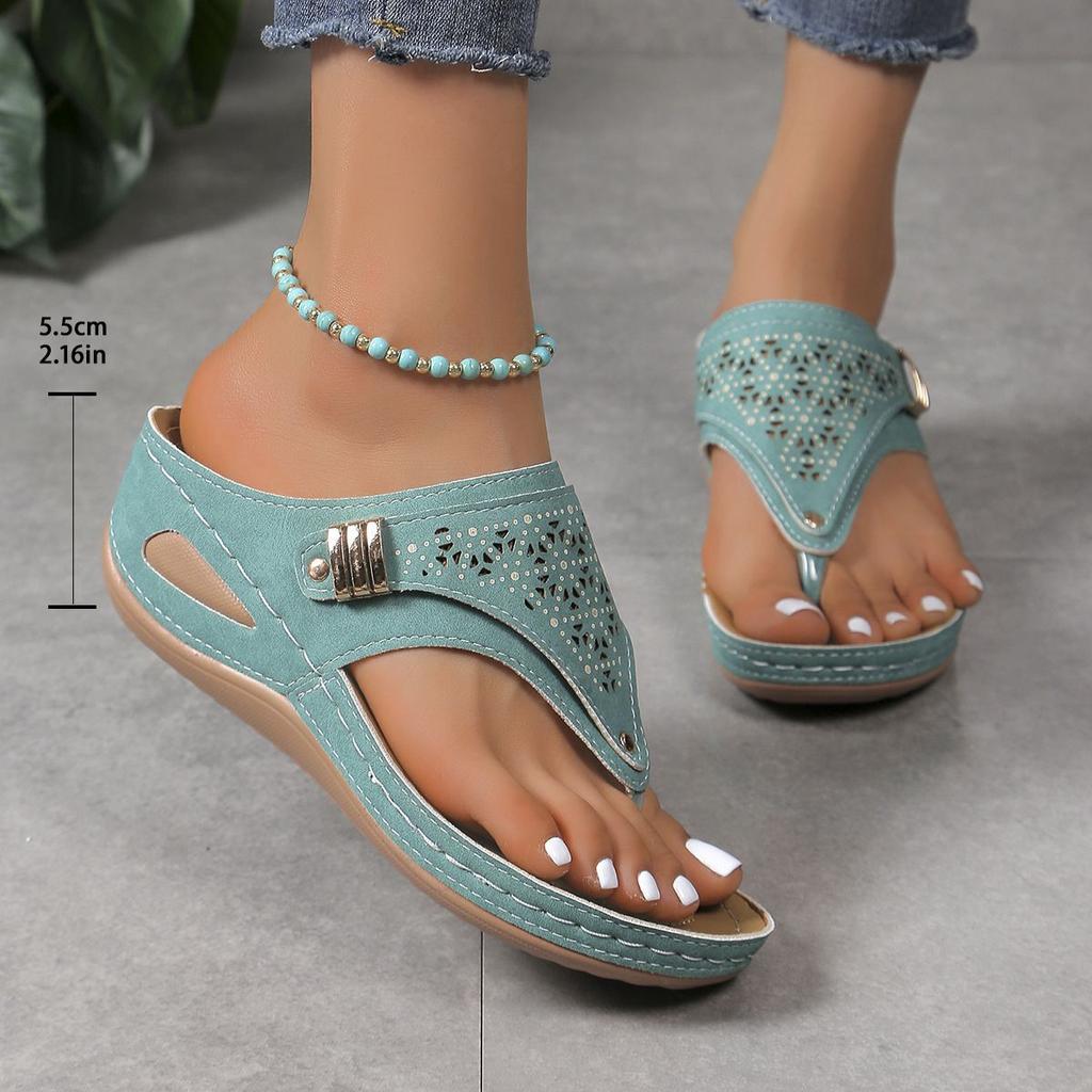 Women's Chunky Wedges Flip Flops Hollow Out Thick Bottom Clip Toe Sandals Women Summer Non Slip Platform Beach Slippers