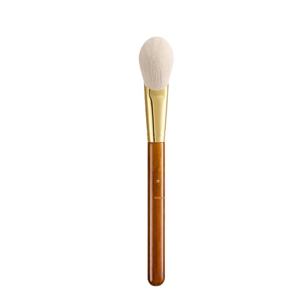 Rownyeon Makeup Brush, CM160 Angled Tongue Shaped Blush Brush, 1 Pack