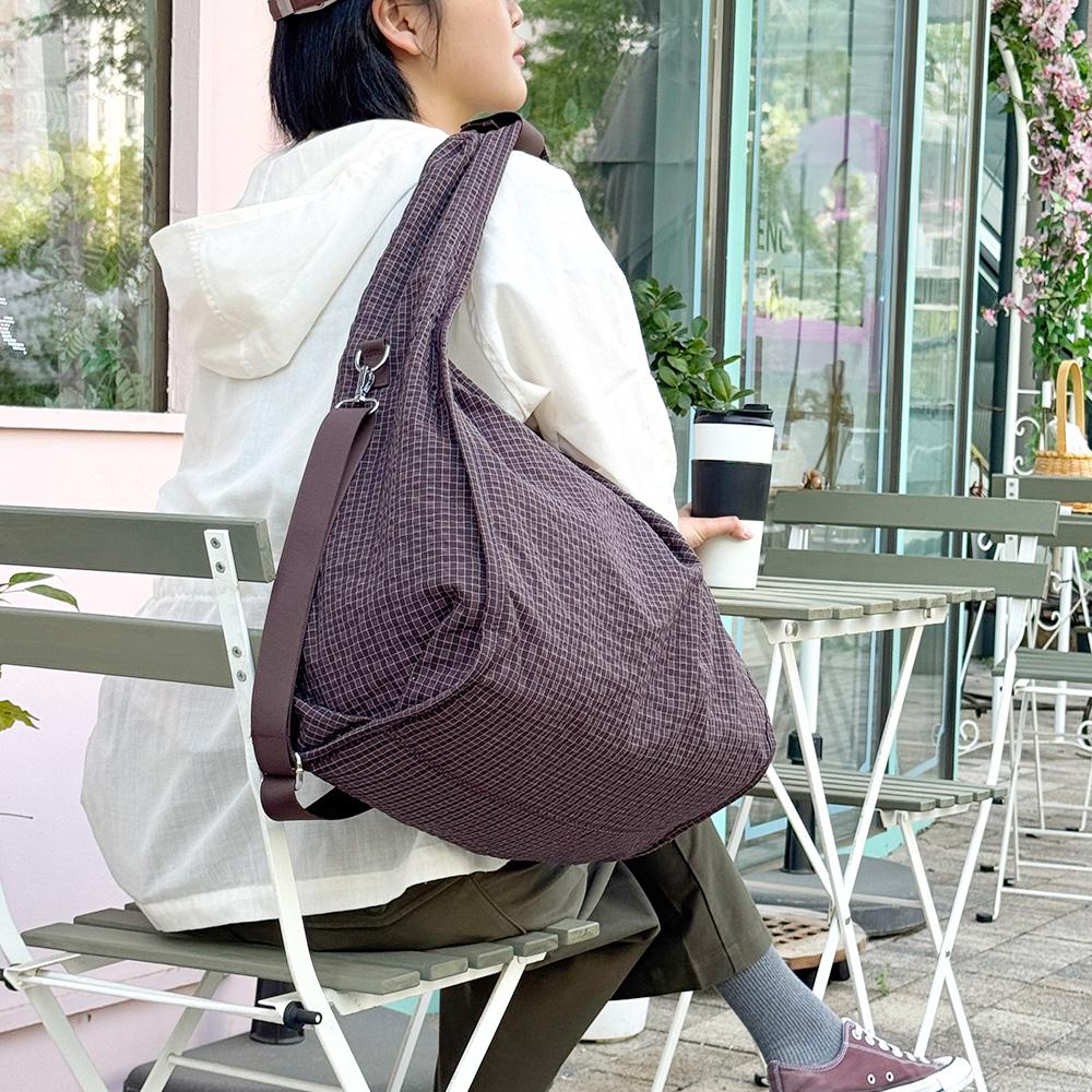 BRBAG BR_8001 Diaper Travel Bag Big Check Shoulder Crossbody Bag