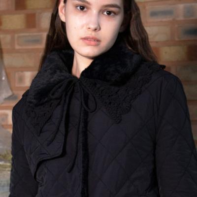 02 ARMOIRE Kirsty Collar _ Black