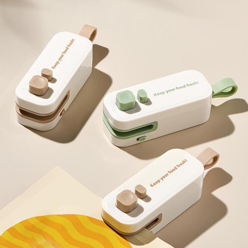 Mini Bag Sealer, Portable Handheld Vacuum Food Sealer Bag Sealing Machine For Plastic Bag Snack Bag,Rechargeable Food Bag Sealer
