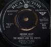 7inch Record MAMAS & PAPAS - Creeque Alley RCA1613 RCA Victor 1967 UK Rock Used