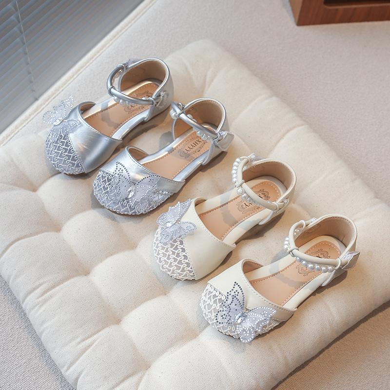 Girls bag head sandals summer new children's soft sole non-slip little girl pearl bow princess shoes