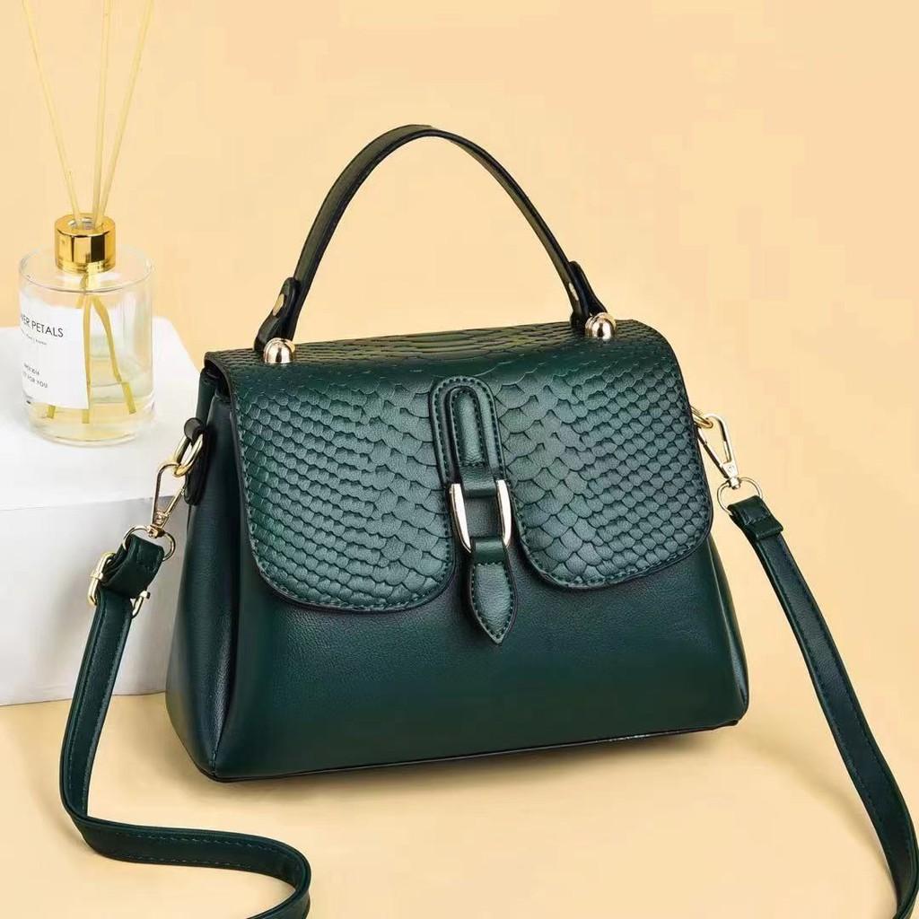 Elegant Urban Chic Small Square Handbag In Various Colors Perfect For Daily Use