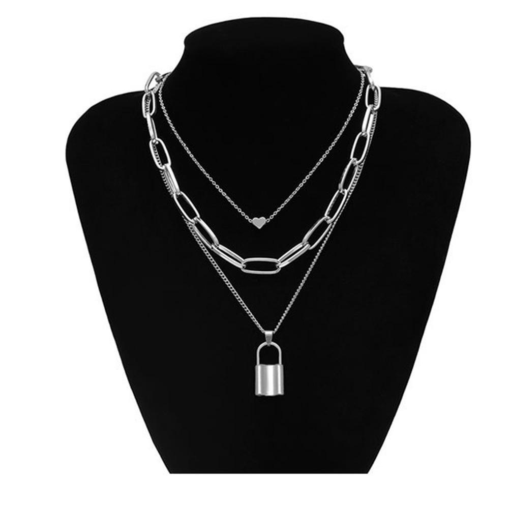 European beautiful women's peach heart retro necklace, personalized multi-layer alloy necklace creative necklace women