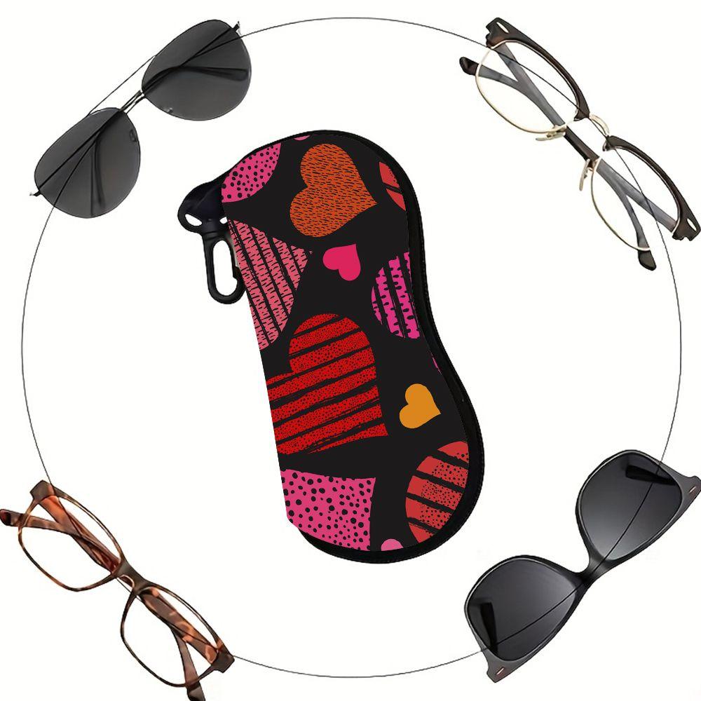 Colorful Heart Pattern Soft Eyeglasses Sunglasses Case, Portable Anti Scratch Fabric Protective Pouch, Lightweight Travel Glasses Holder Bag