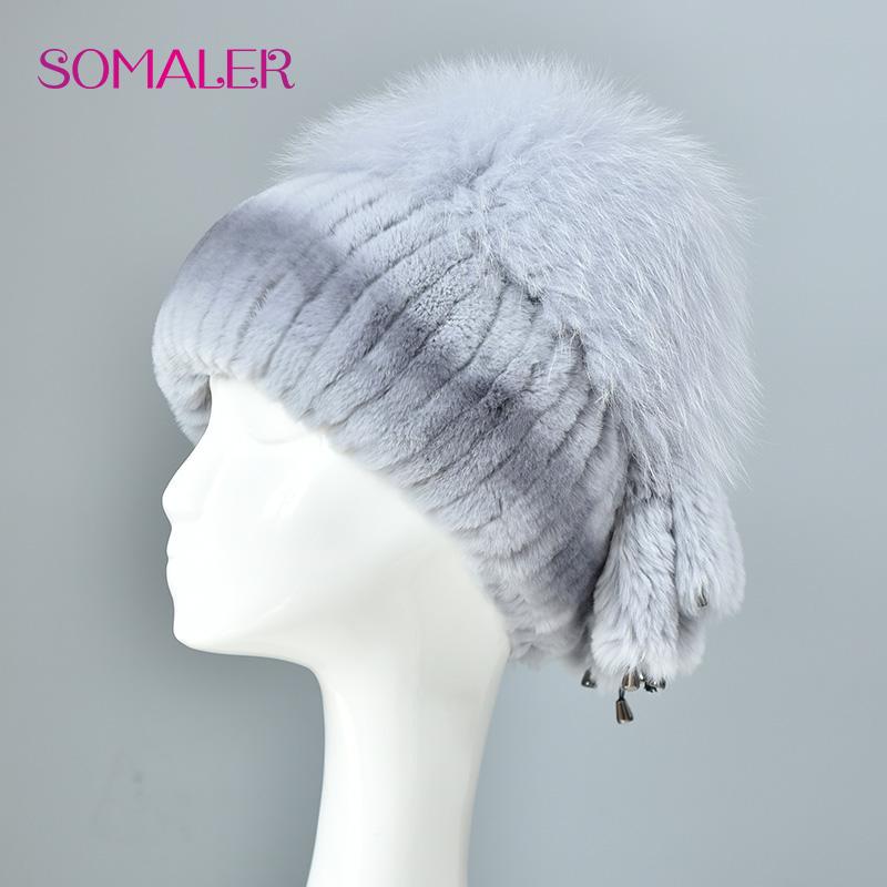 Женская зимняя меховая шапка