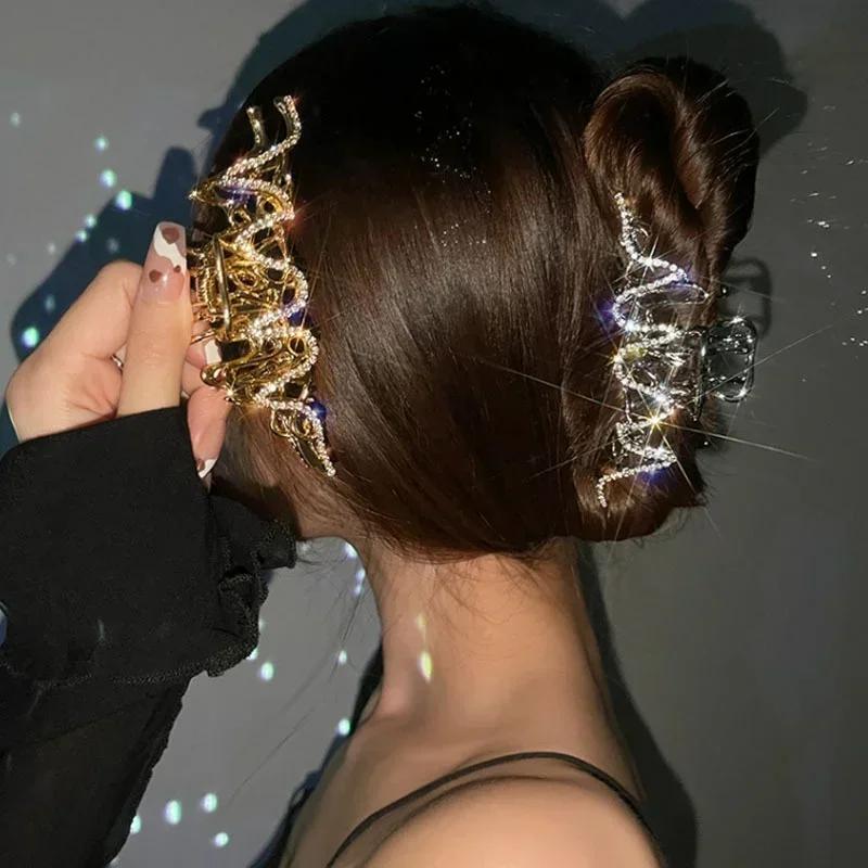 Блестящие стразы Летняя мода Металлическая заколка-краб Девушка Блестящие хрустальные аксессуары для волос Нежный темперамент Леди Креативные подарки Декор