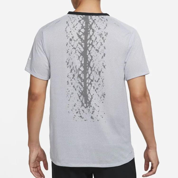 Nike T Shirts Men's Gray Crew Neck Moderate (Unisex) T-Shirts DQ4779 014
