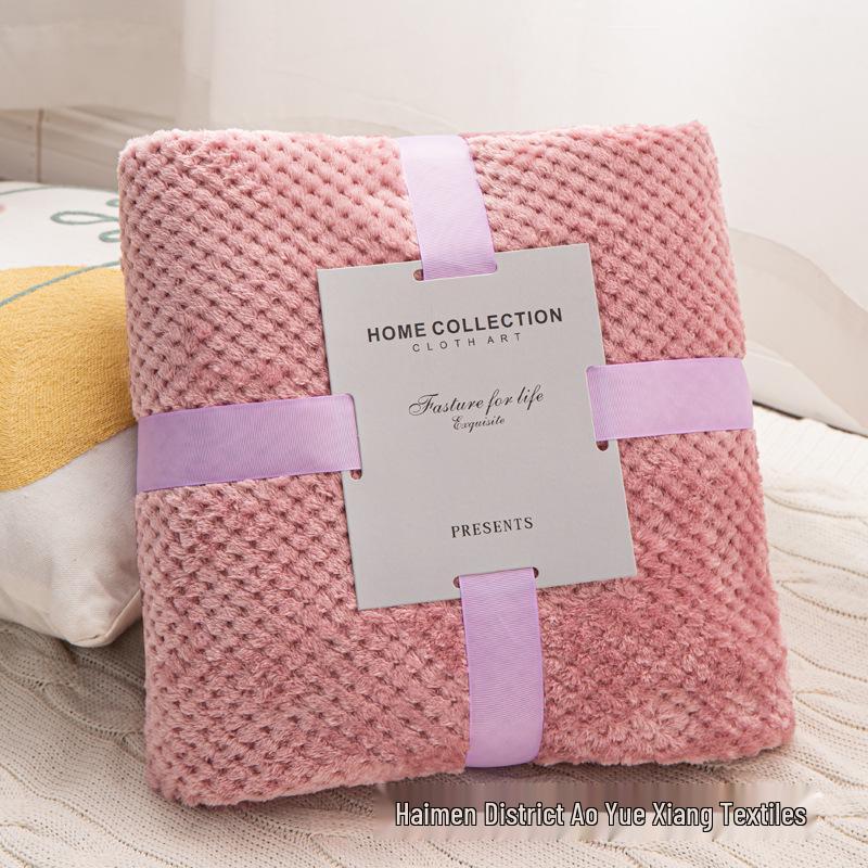 Class A Thick Merbau Winter Flannel Blanket - Nap, Sofa, or Air Conditioning Blanket - Perfect Gift.