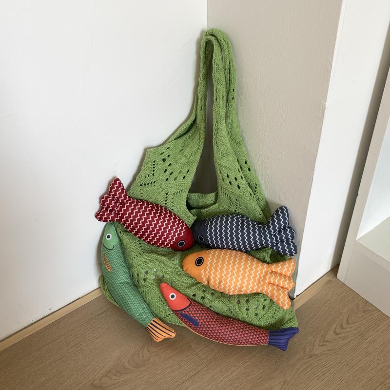 Нишевая креативная вязаная сумка женская летняя новая универсальная сумка через плечо мультяшная сумка-тоут для поездок на работу