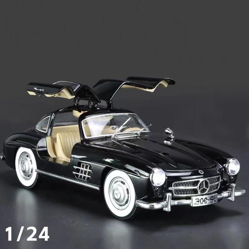 1/24 Mercedes Benz 300SL Alloy Classic Vintage Car Model Car Модель автомобиля литая металлическая инерционная со звуком и светом для детей в подарок