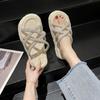 2024 Новые мягкие подошвы растворенные толстые подошвы пляжные римские кресты Cool Drag стразы тапочки для женской летней верхней одежды