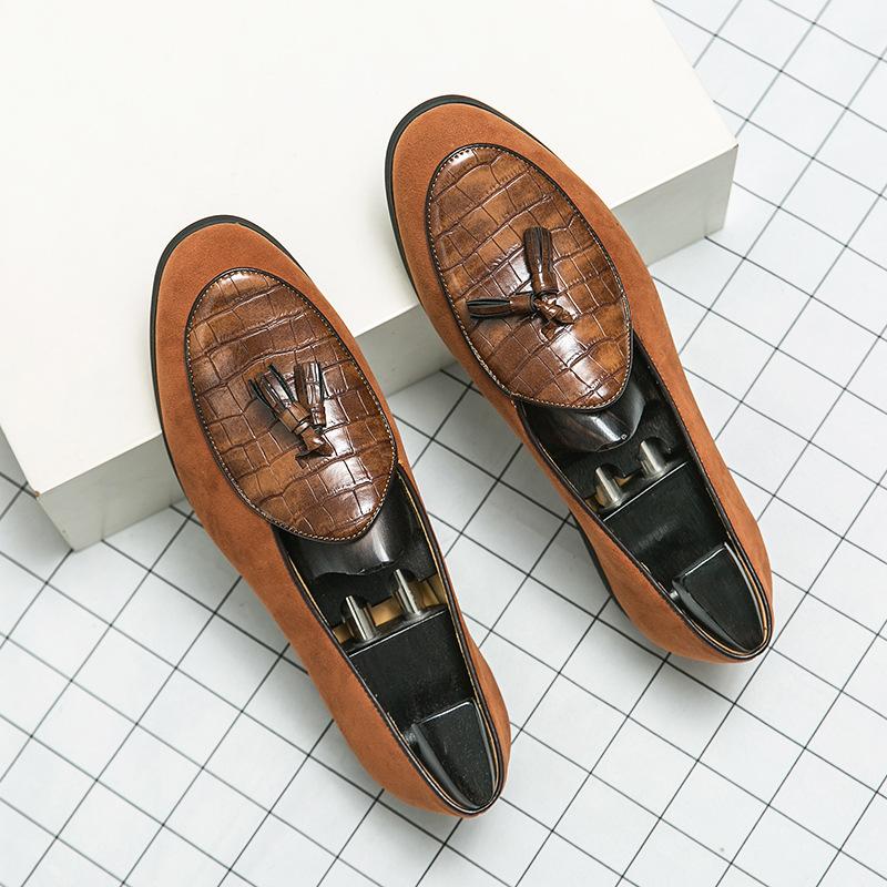 Мужская обувь большого размера, новые повседневные кожаные туфли, модные туфли-лоферы с кисточками, трендовые кожаные туфли без застежек H573