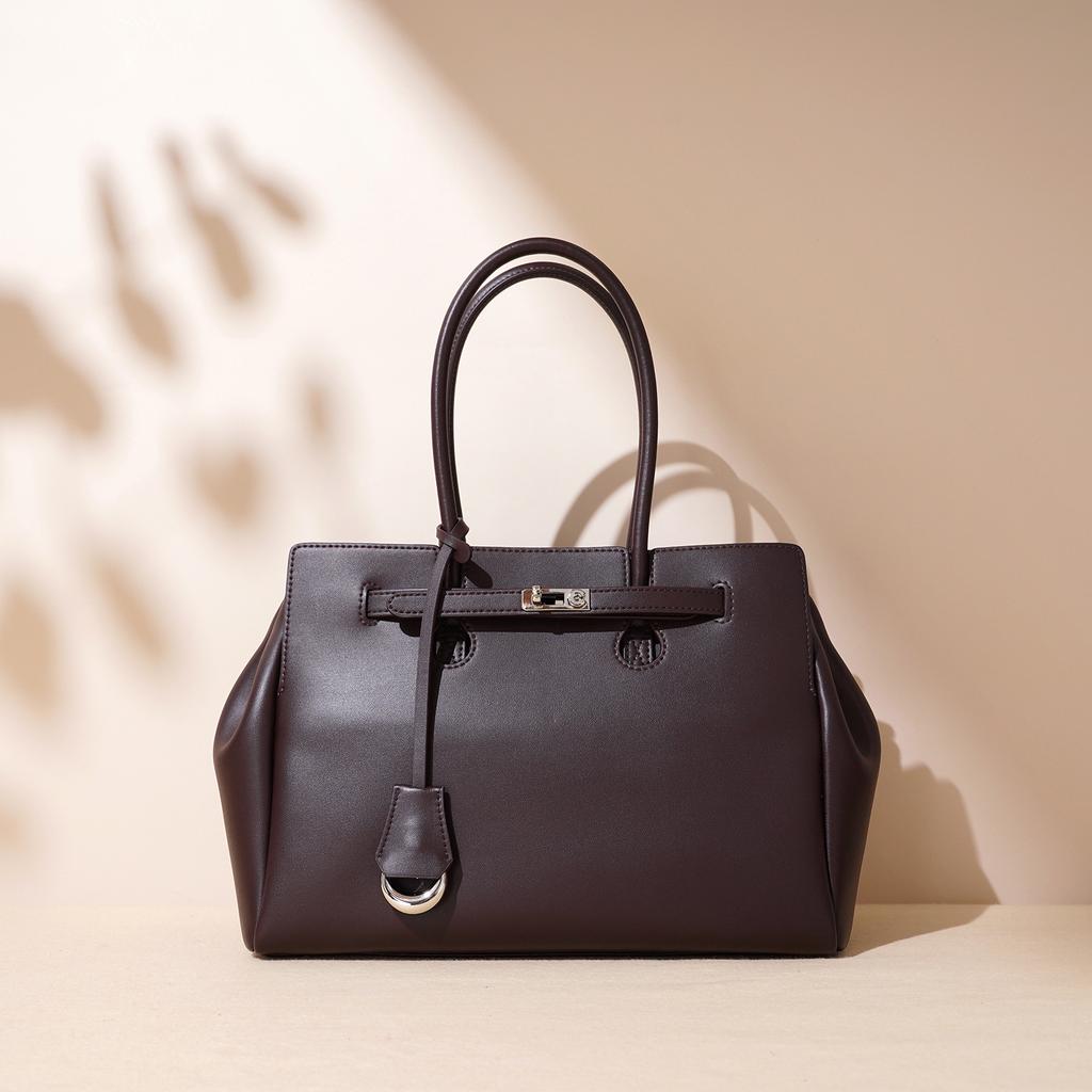 Women's 2025 New Tote Briefcase Large Capacity Tote Bag Handheld Leather Commuting Versatile Niche Women's Bag