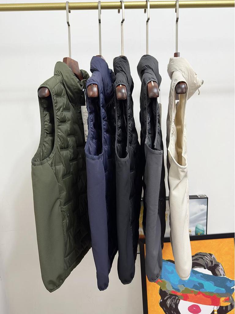 Мужской ветрозащитный пуховый жилет с воротником-стойкой - Легкий, Термозапечатанный, 90% пуха, Без рукавов, Верхняя одежда для осени/зимы