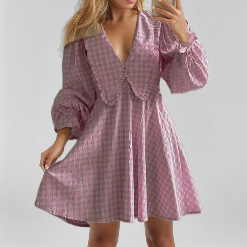2025 осень и зима новая женская одежда темперамент пригородный кукольный воротник клетчатое платье с длинными рукавами