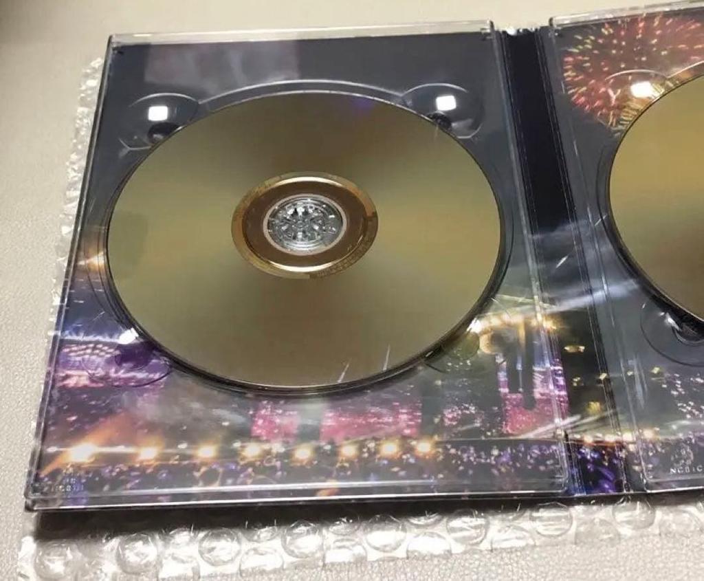 [USED] Official BTS Love Yourself Speak Yourself World Tour DVD