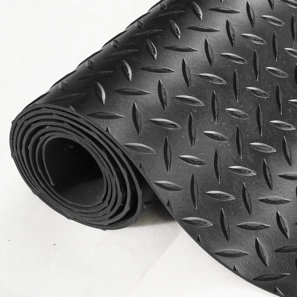 Diamond-Plate Rubber Flooring Roll, 3 mm x 4 ft x 6 ft Garage Floor Mat, SBR Rubber Garage Flooring Roll, Easy to Clean, Diamond Plate Rubber Mat for